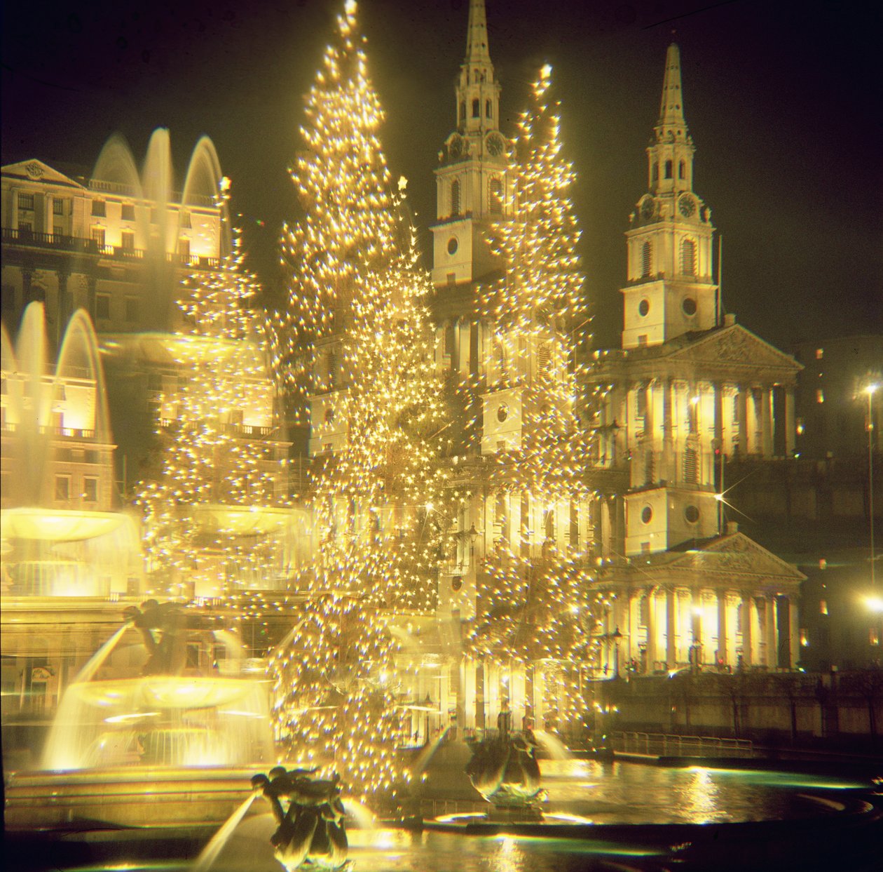 Trafalgar Square, luci di Natale da Unbekannt Unbekannt