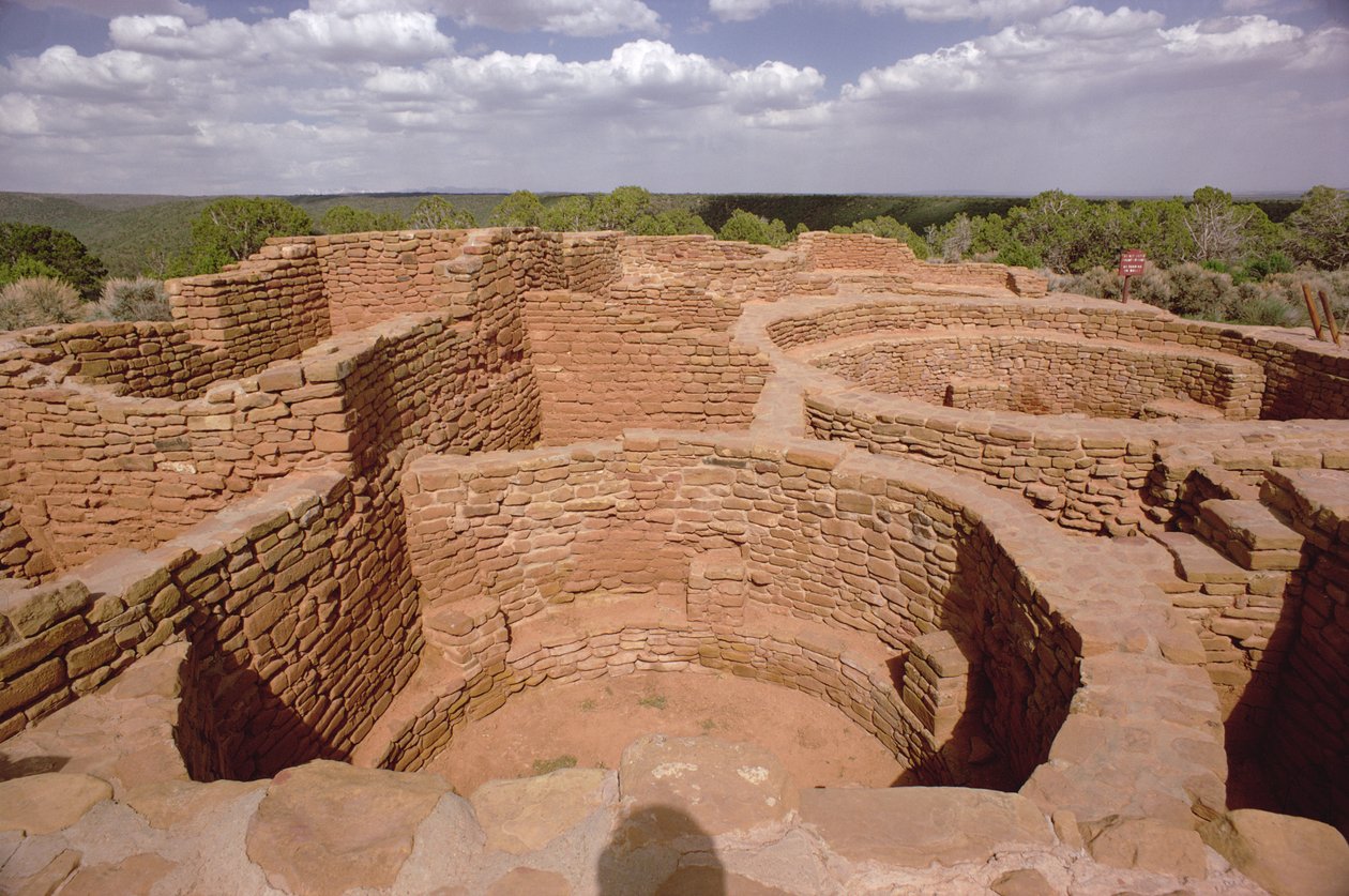 Veduta dei Kivas degli Indiani Pueblo, costruiti tra l