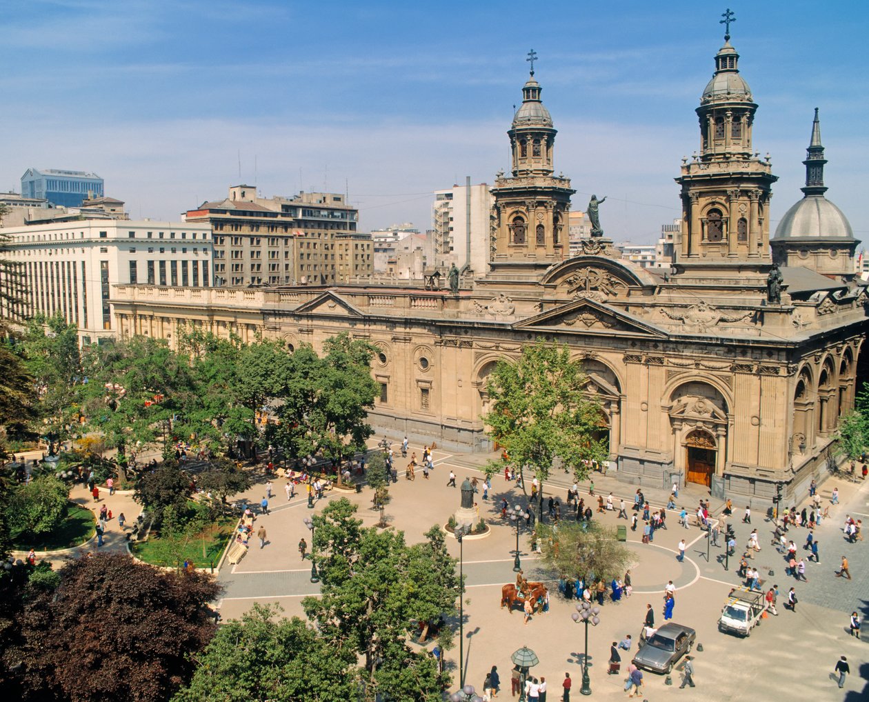Vista della cattedrale e dei giardini da Unbekannt Unbekannt