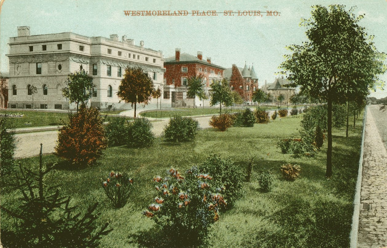 25 Portland Place, residenza McMillan (poi Jackson Johnson), costruita nel 1892; 23 Portland Place, William H. e Florence Plimpton Thornburgh, costruita nel 1892; 19 Portland Place, residenza Oliver A. Hart, costruita nel 1893 da Unbekannt