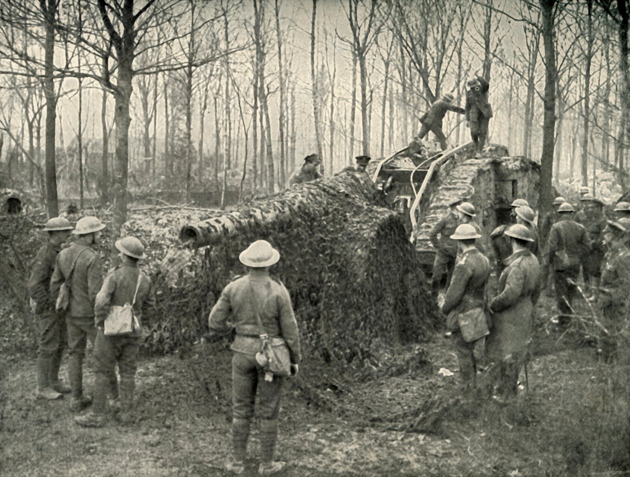 Una nave da guerra che porta sotto camuffamento un cannone navale tedesco da 5,9, 1919 da Unbekannt
