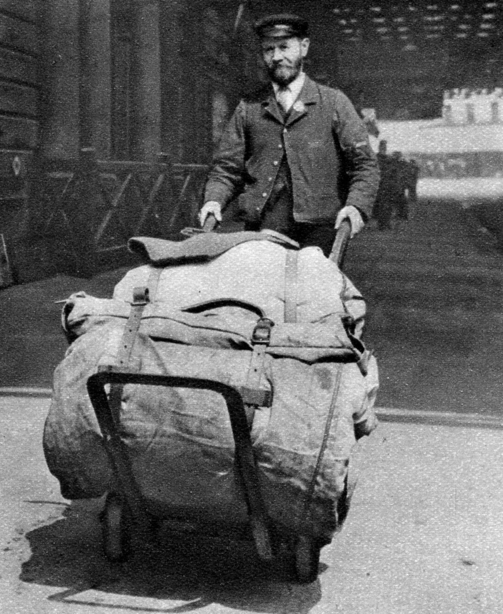 Un facchino del treno, Londra, 1926-1927 da Unbekannt