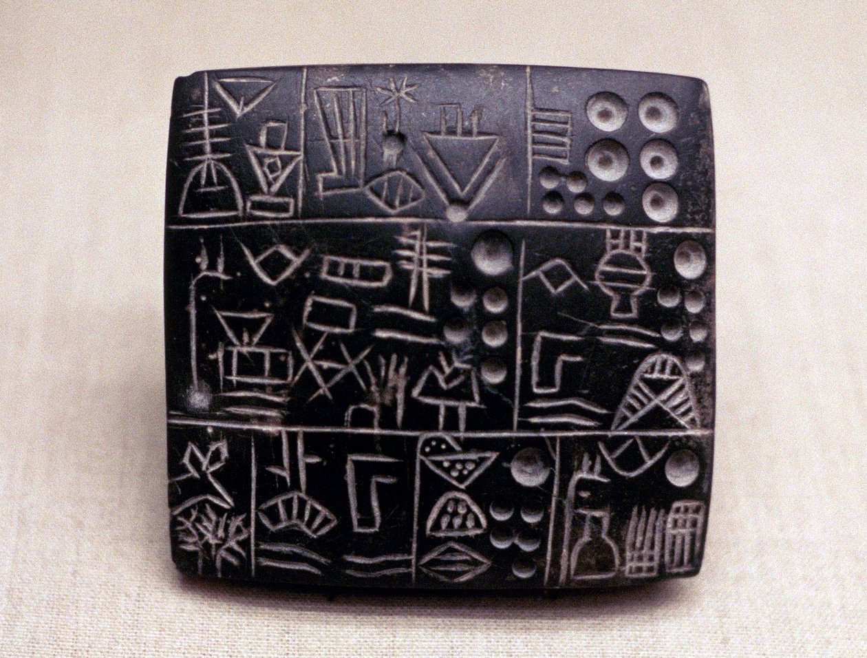 Tavoletta amministrativa di argilla, Mesopotamia-Sumeria, 3100-2900 a.C. da Unbekannt
