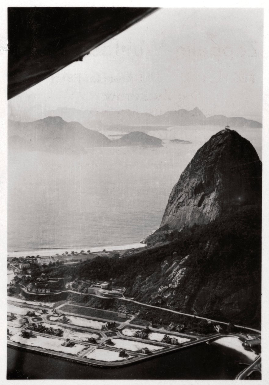 Veduta aerea del Pan di Zucchero, Rio de Janeiro, Brasile, da un dirigibile, 1930-1933 da Unbekannt