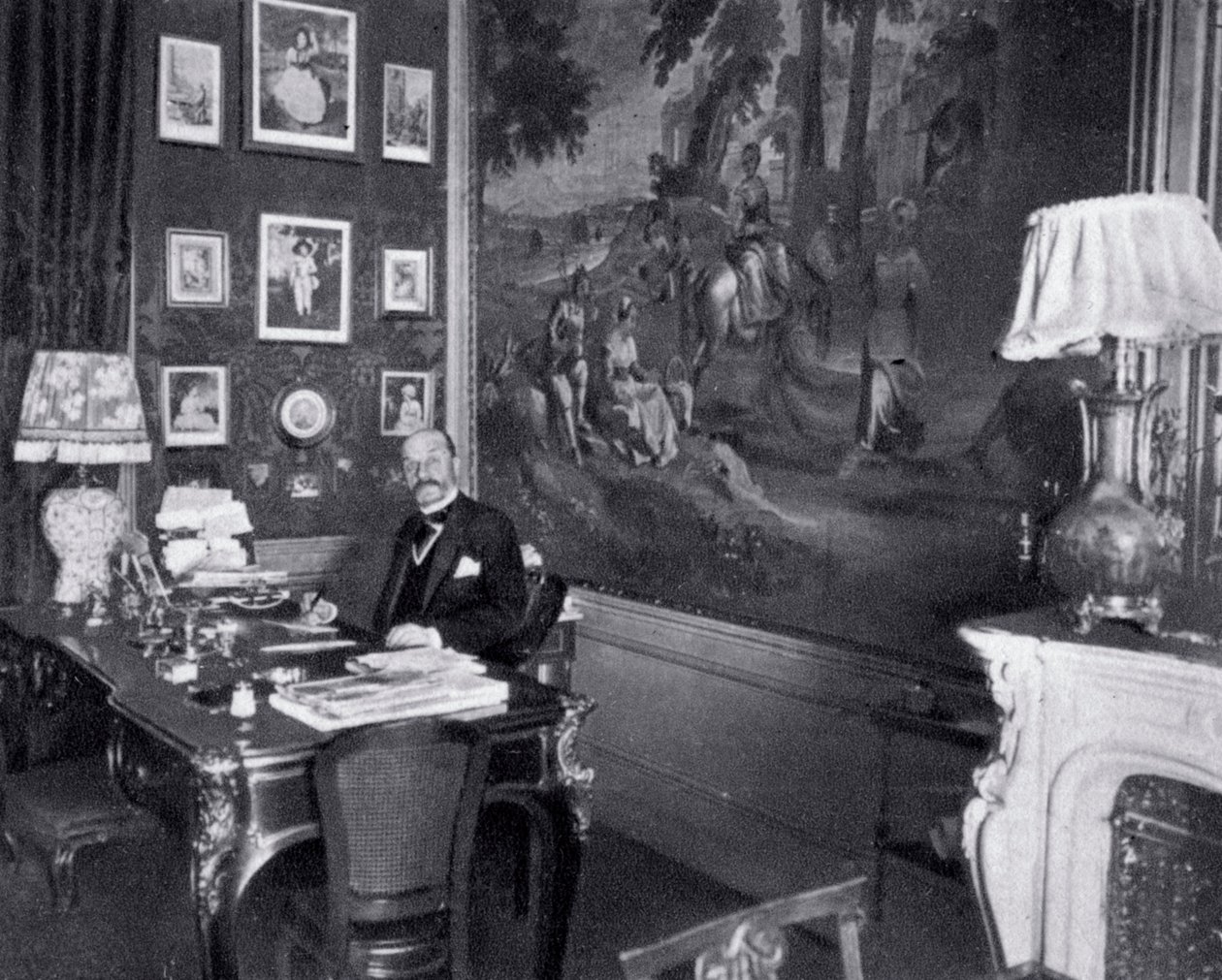 Alexandre Duval, proprietario di ristorante e figura della società francese da Unbekannt