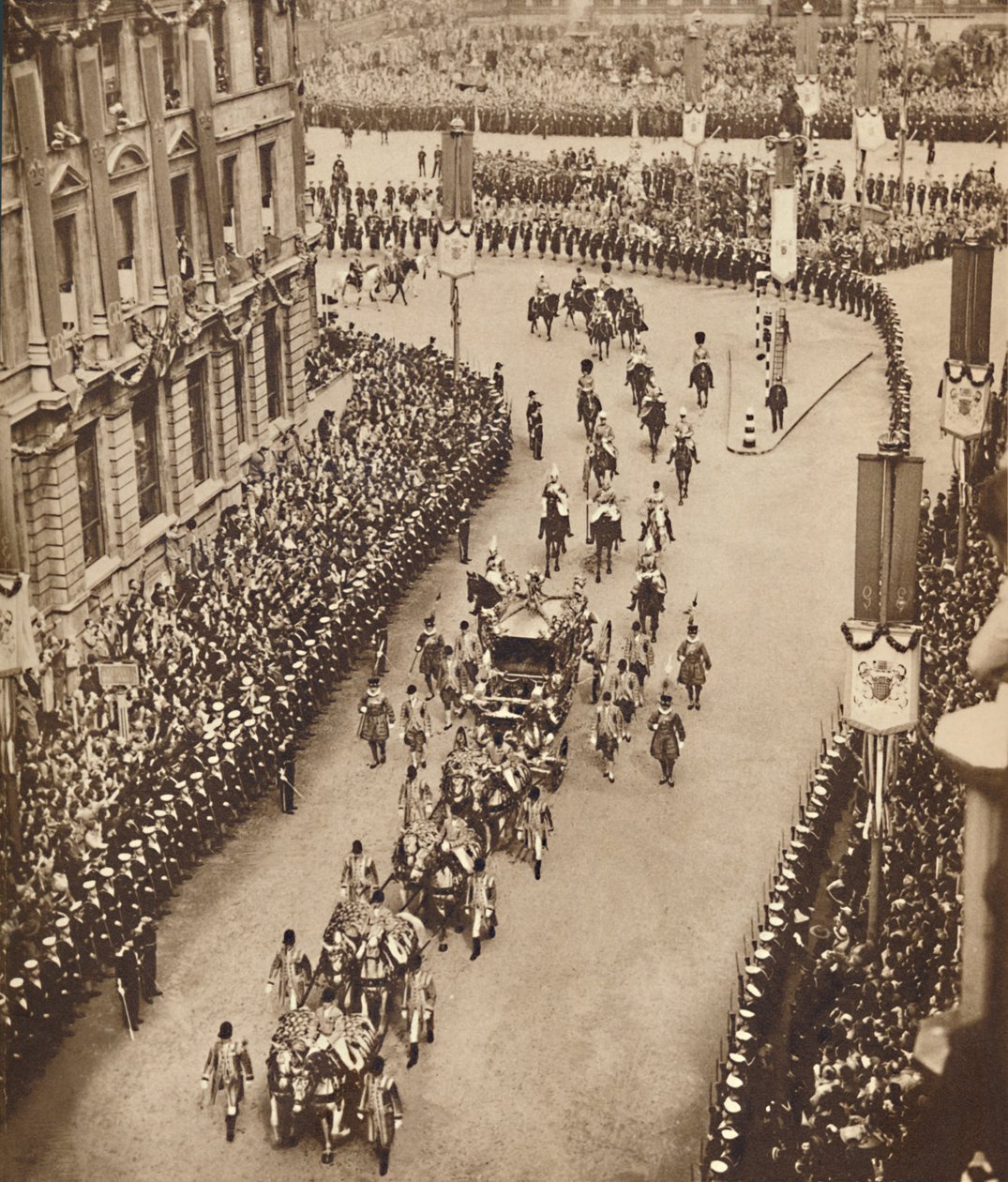 E così a Whitehall, 12 maggio 1937 da Unbekannt