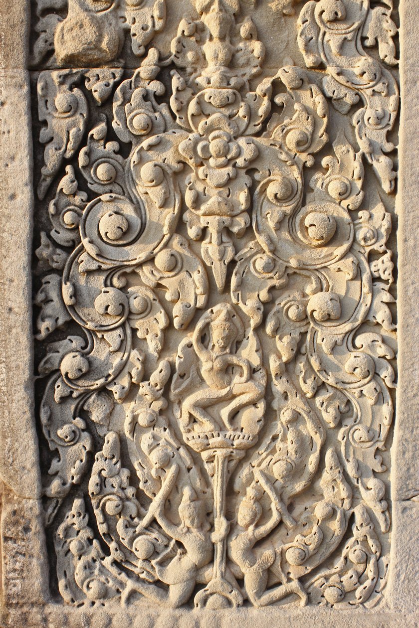Angkor Wat, dettaglio scolpito sul muro, fiori da Unbekannt