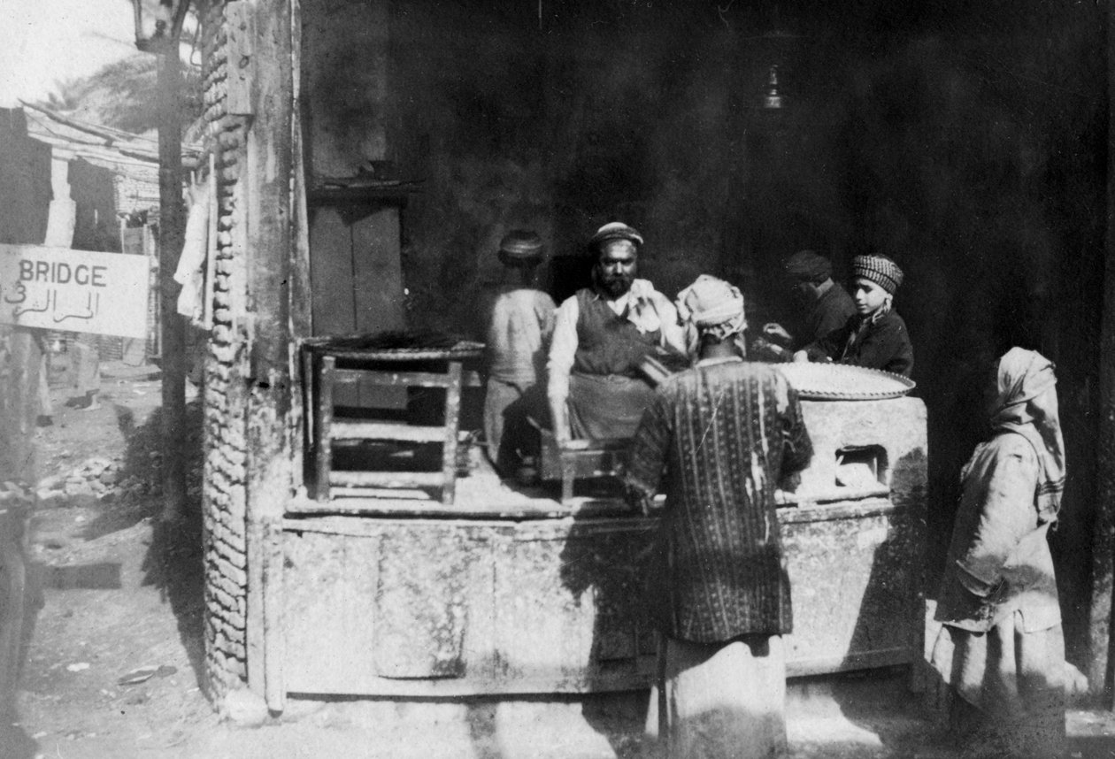 Cuoco arabo, strada di Aleppo, Baghdad, Iraq, 1917-1919 da Unbekannt