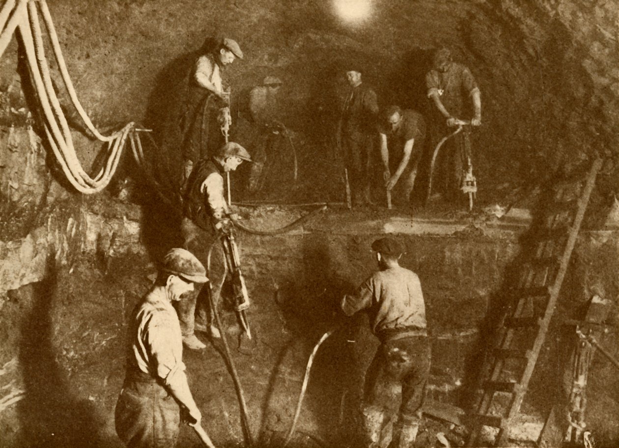 Al lavoro sul nuovo tunnel del Mersey, c1930 da Unbekannt