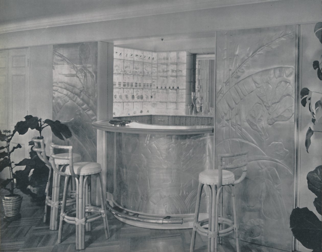 Bar nella casa del signor e della signora Miles Gray, 1942 da Unbekannt