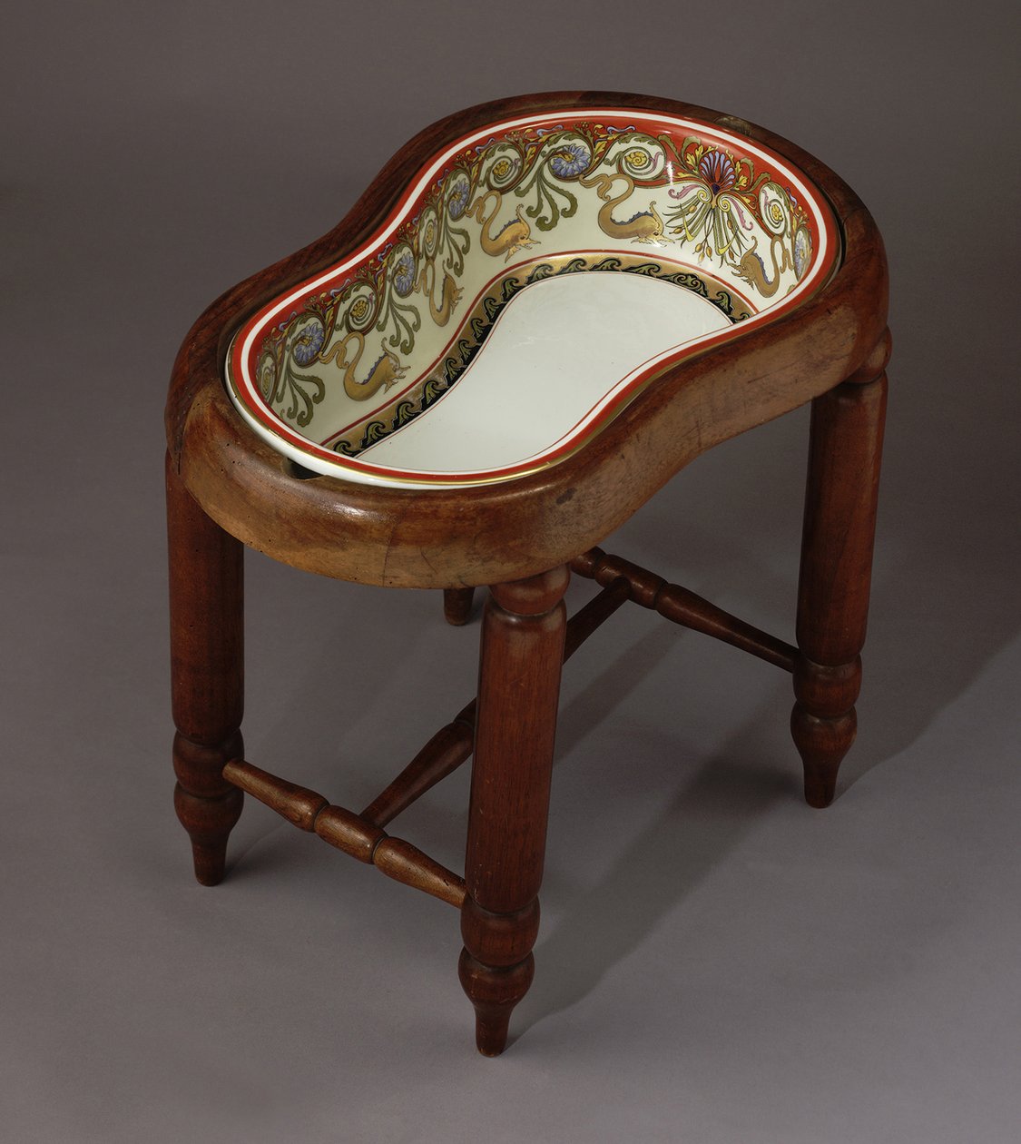 Bidet di Elisabetta di Baviera, Fabbrica di Porcellane Carl Knoll, Carlsbad da Unbekannt