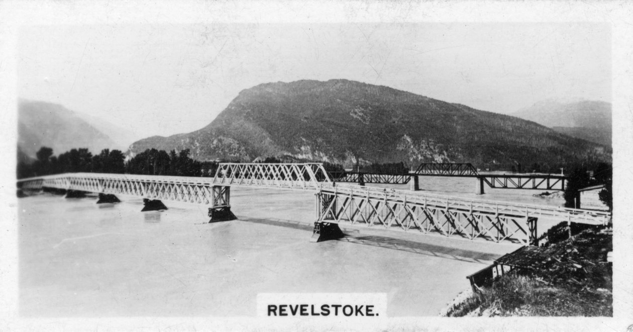 Ponte sul fiume Columbia, Revelstoke, British Columbia, Canada, anni 1920 da Unbekannt