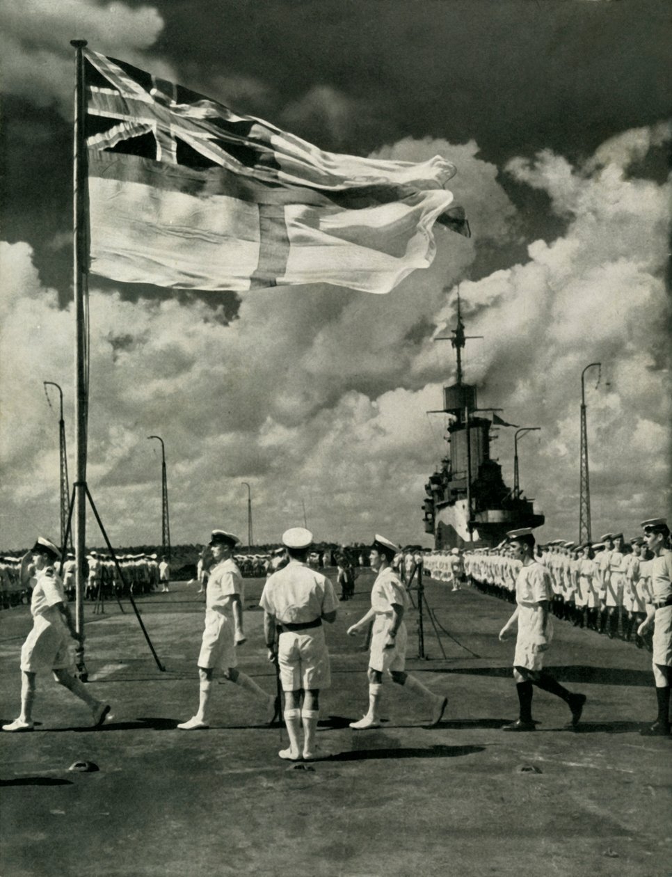 Marinai britannici sul ponte di una portaerei, Seconda Guerra Mondiale, c1943 da Unbekannt
