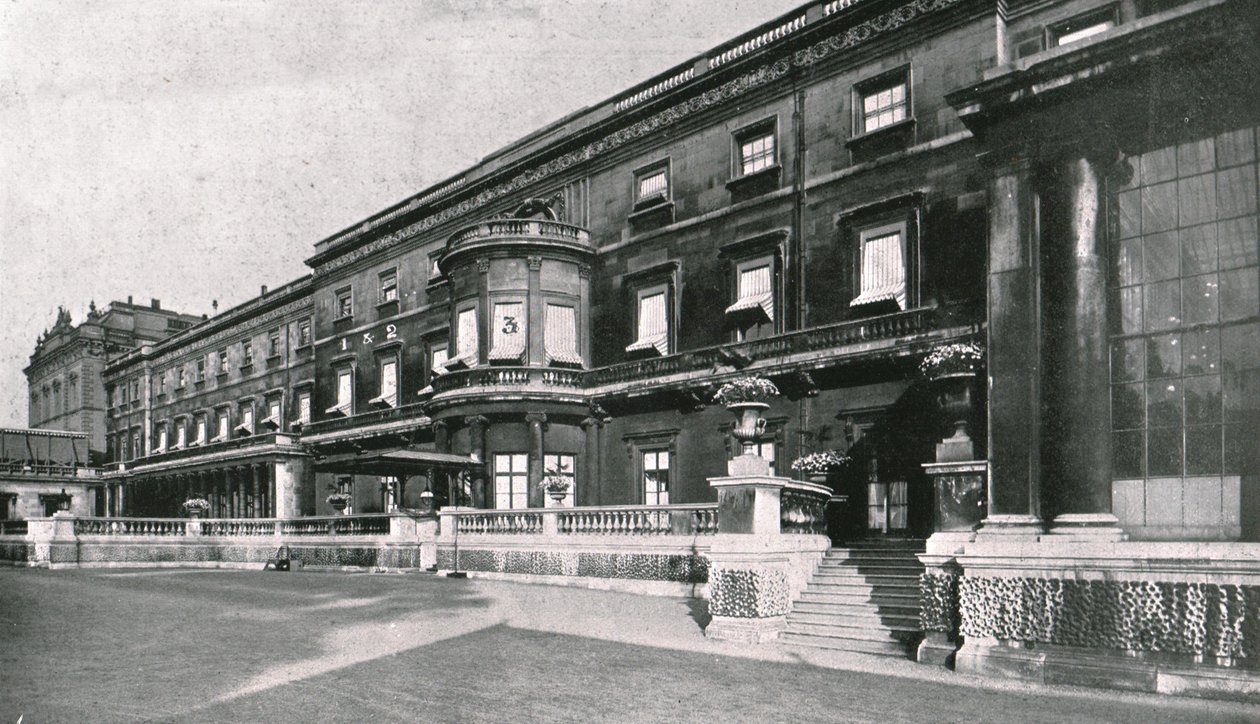 Buckingham Palace...mostrando la stanza in cui il Re è morto, 1910 da Unbekannt