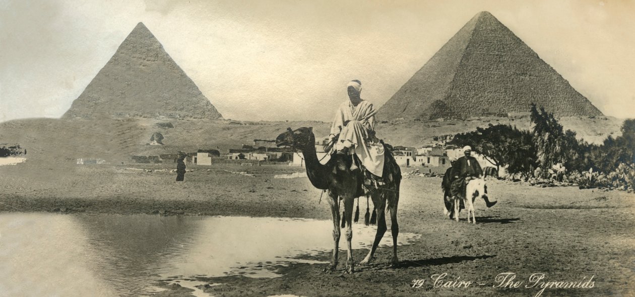 Il Cairo: Le Piramidi, c1918-c1939 da Unbekannt