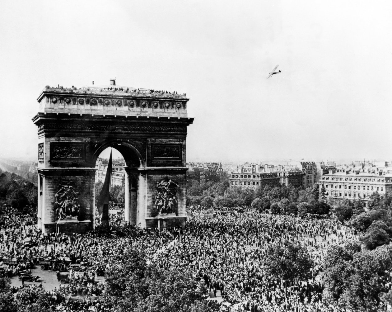Celebrazione della liberazione di Parigi, 26 agosto 1944 da Unbekannt