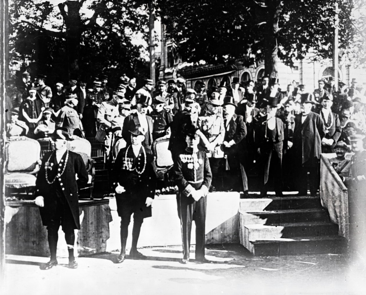 Cerimonia con dignitari e funzionari, c1914-c1918 da Unbekannt
