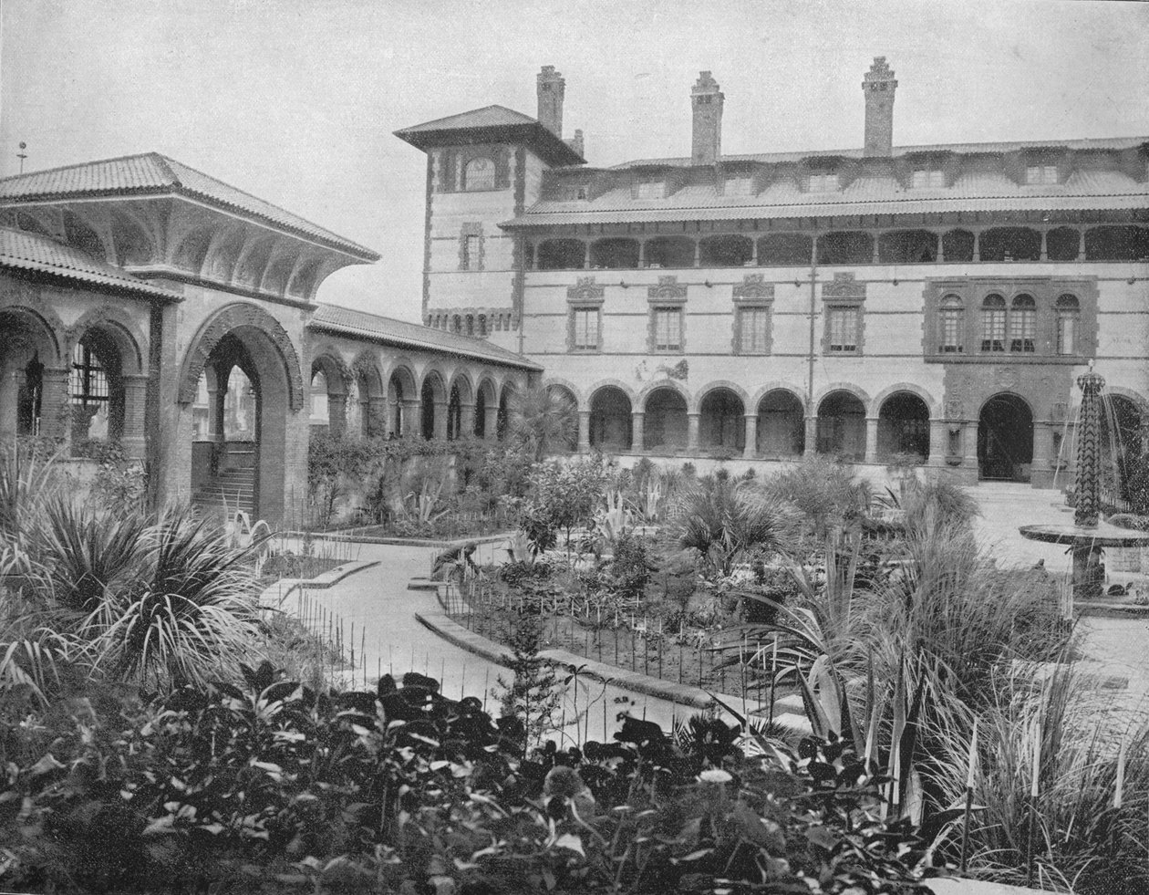 Corte di Ponce de Leon, St. Augustine, Florida, c1897 da Unbekannt
