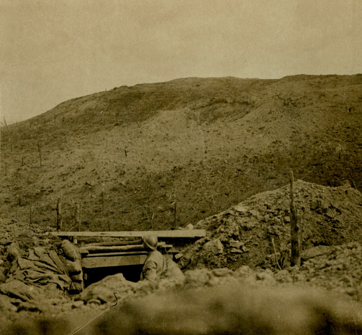 Cresta della collina a Les Éparges, Francia settentrionale, c1914-c1918 da Unbekannt