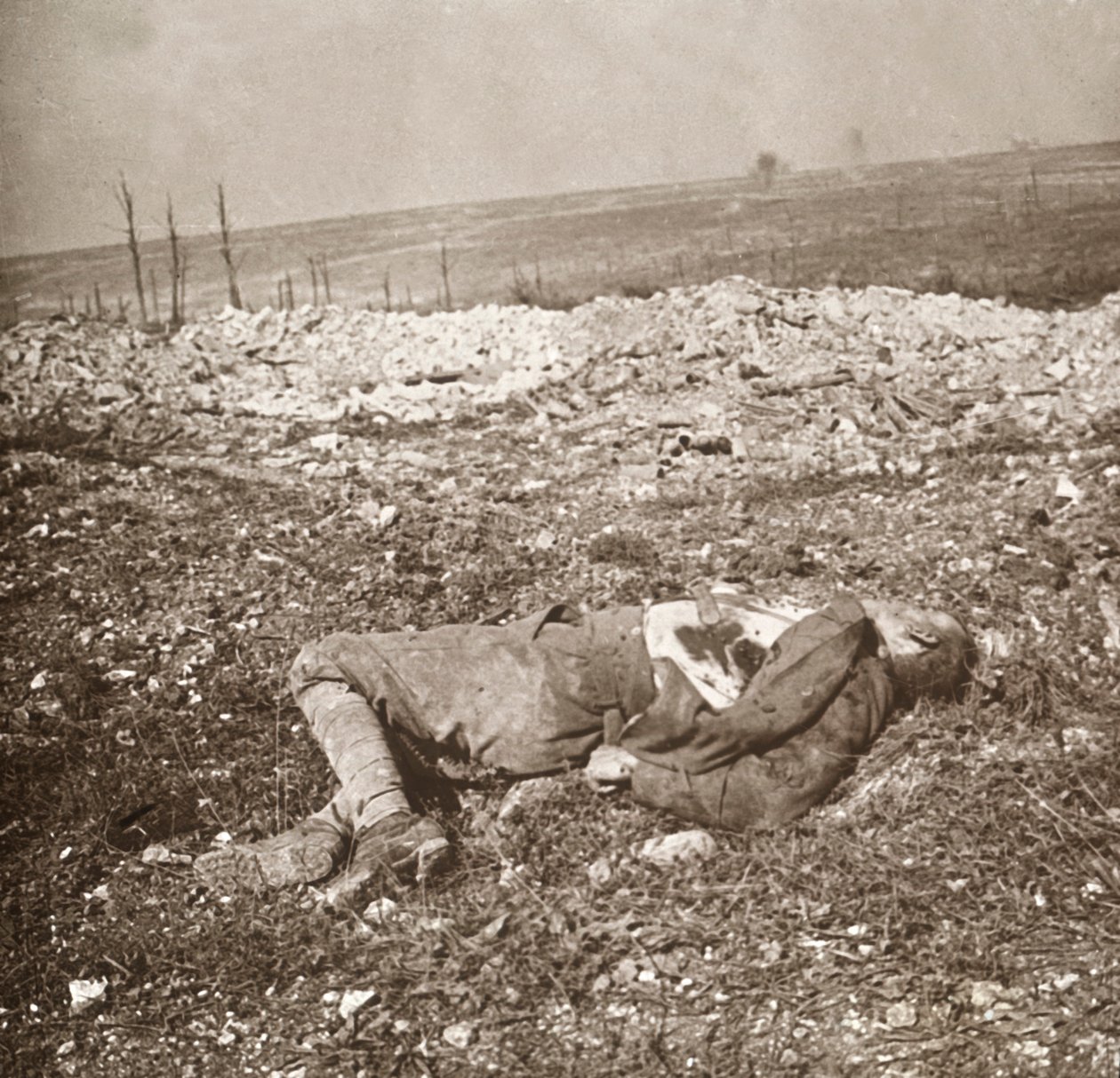 Soldato tedesco morto, Verdun, Francia settentrionale, c1914-c1918 da Unbekannt
