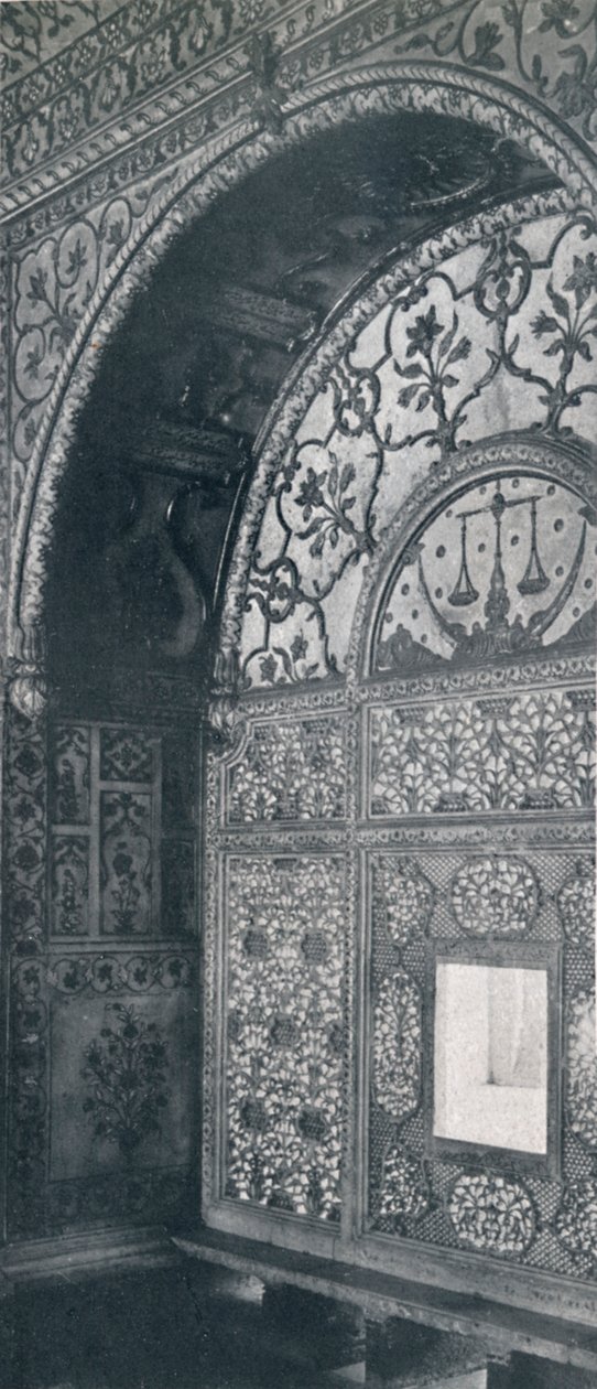 Delhi. La Bilancia della Giustizia Schermo di Marmo Intagliato attraverso cui venivano ricevute le petizioni, c1910 da Unbekannt