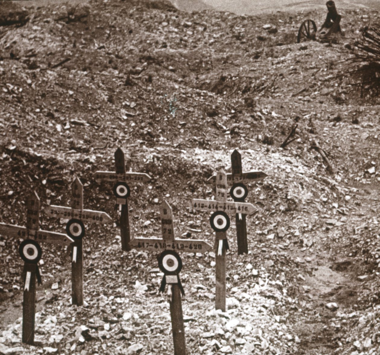 Batteria distrutta, Fort Vaux, Francia settentrionale da Unbekannt