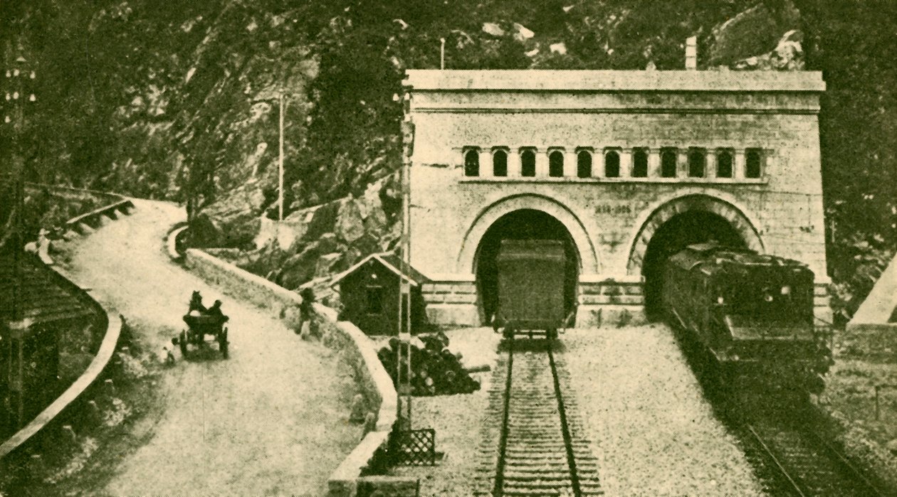 Ingresso del Tunnel del Sempione, lungo 12 miglia, che collega Svizzera e Italia, c1930 da Unbekannt