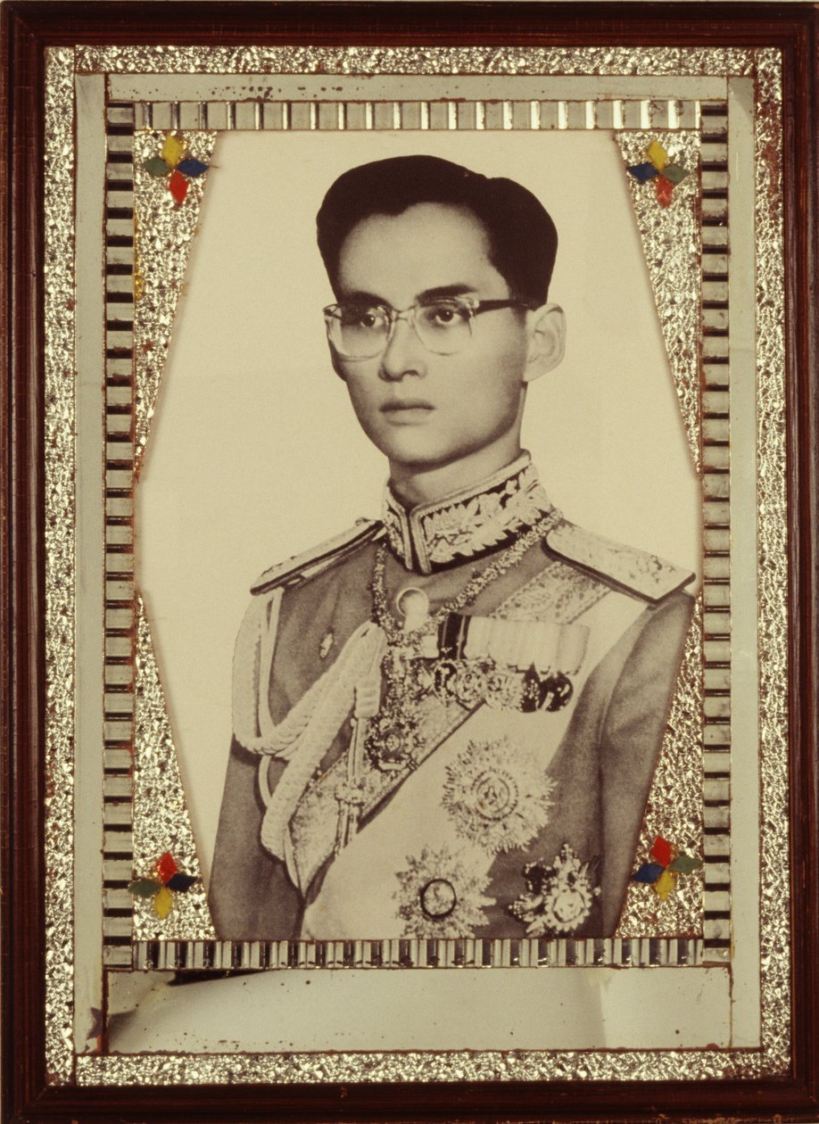 Ritratto incorniciato del re Bhumibol Adulyadej da Unbekannt
