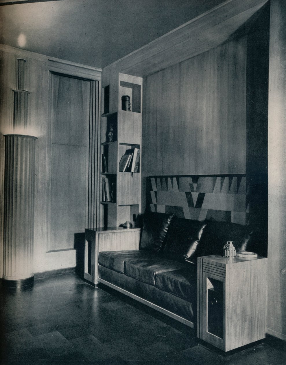 Arredamento e interni di un ufficio privato. Progettato da Joseph Sinel, 1930 da Unbekannt