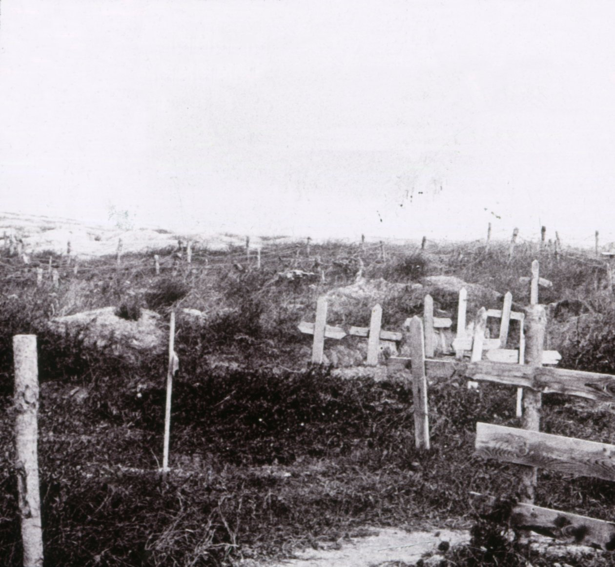 Tombe, Massiges, Francia settentrionale, c1914-c1918 da Unbekannt