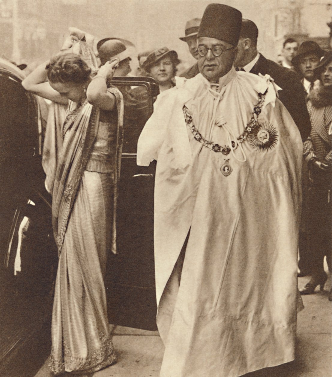 H.H. Il Principe Aga Khan e la Begum Aga Khan, 12 maggio 1937 da Unbekannt