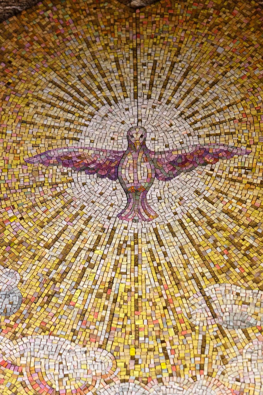 Simbolo dello Spirito Santo mosaico nella chiesa del Sacro Cuore di Gesù, Gallipoli, Italia da Unbekannt