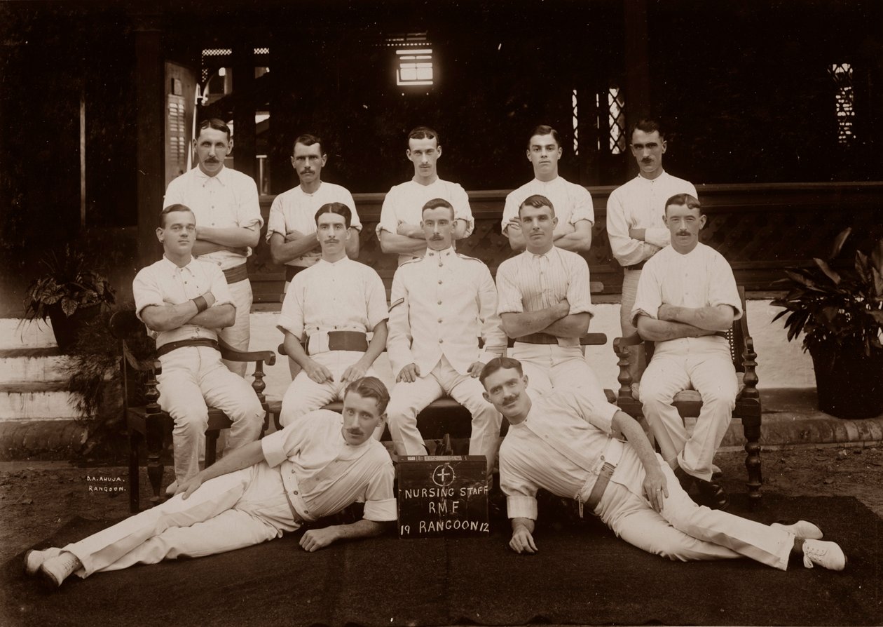 Inservienti ospedalieri del 1° Royal Munster Fusiliers, Rangoon, Birmania, 1913 da Unbekannt