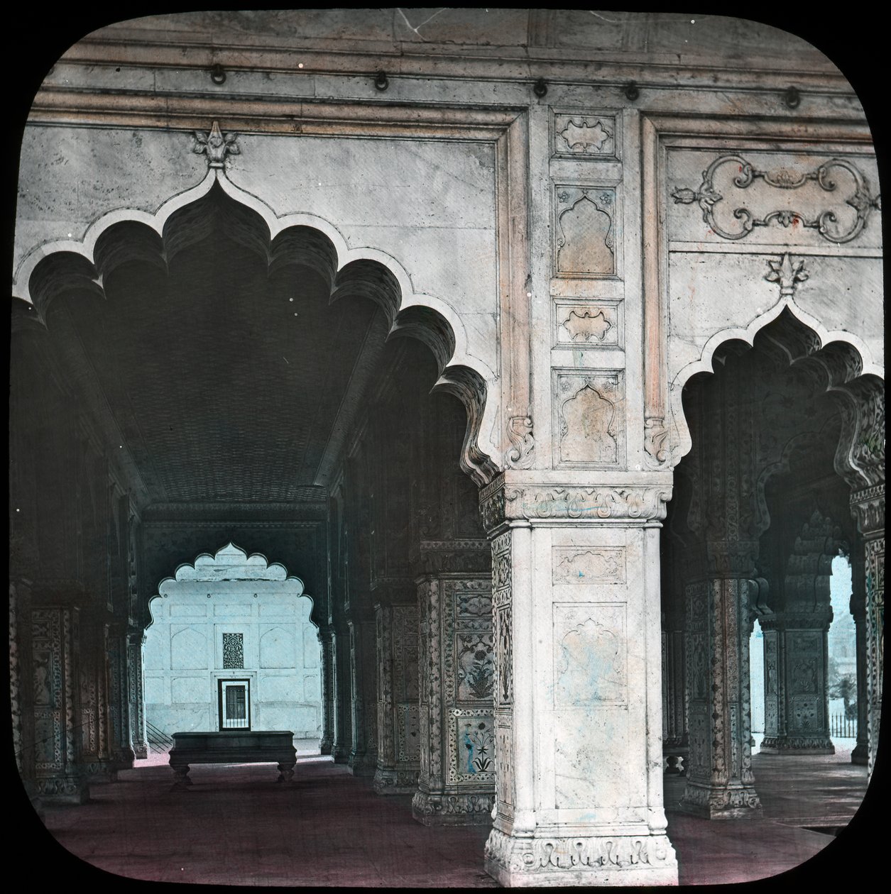Interno del Diwan-i-Khas, Forte Rosso, Delhi, India, fine XIX o inizio XX secolo da Unbekannt