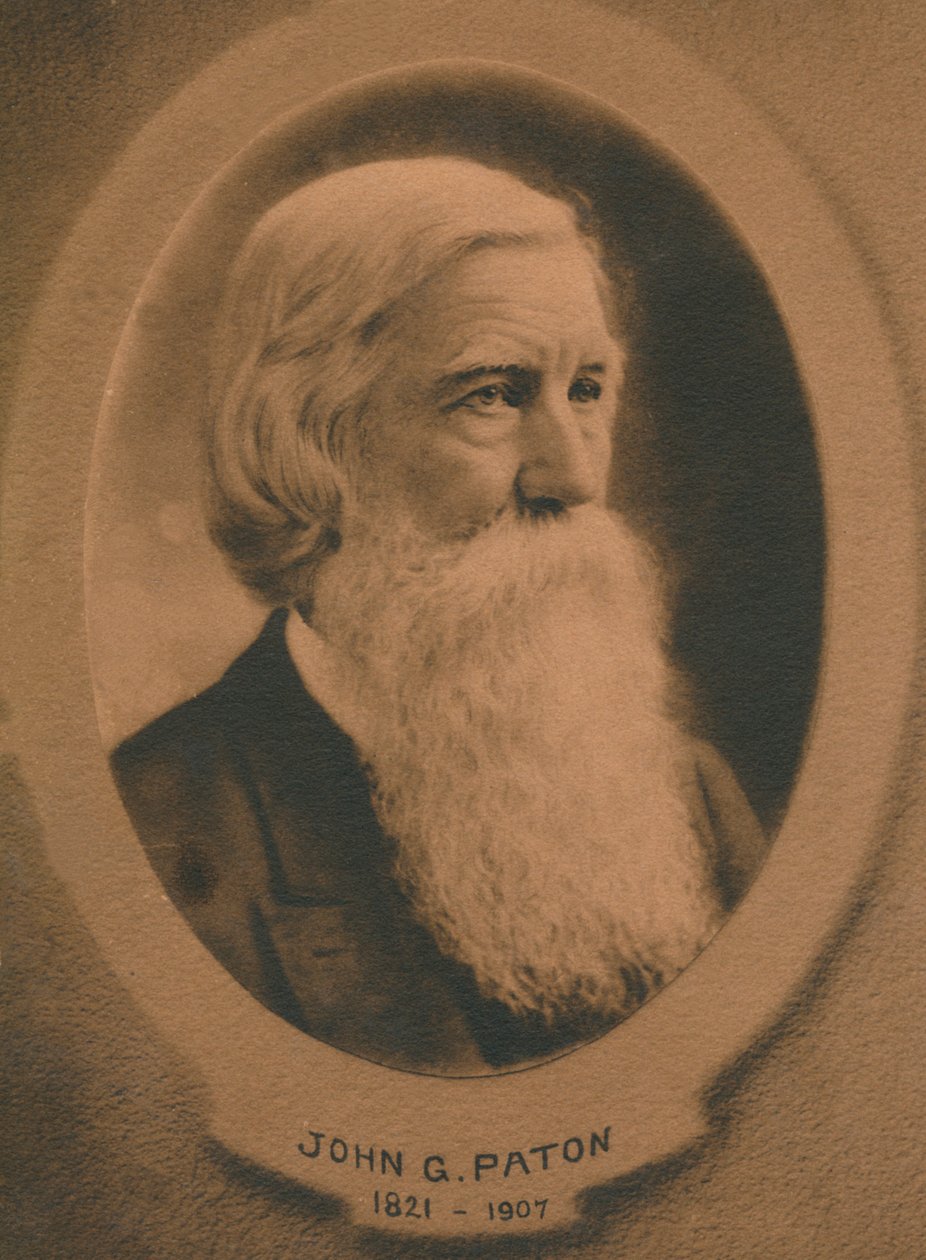 John Gibson Paton 1824-1907, missionario protestante nato in Scozia, c1910s da Unbekannt