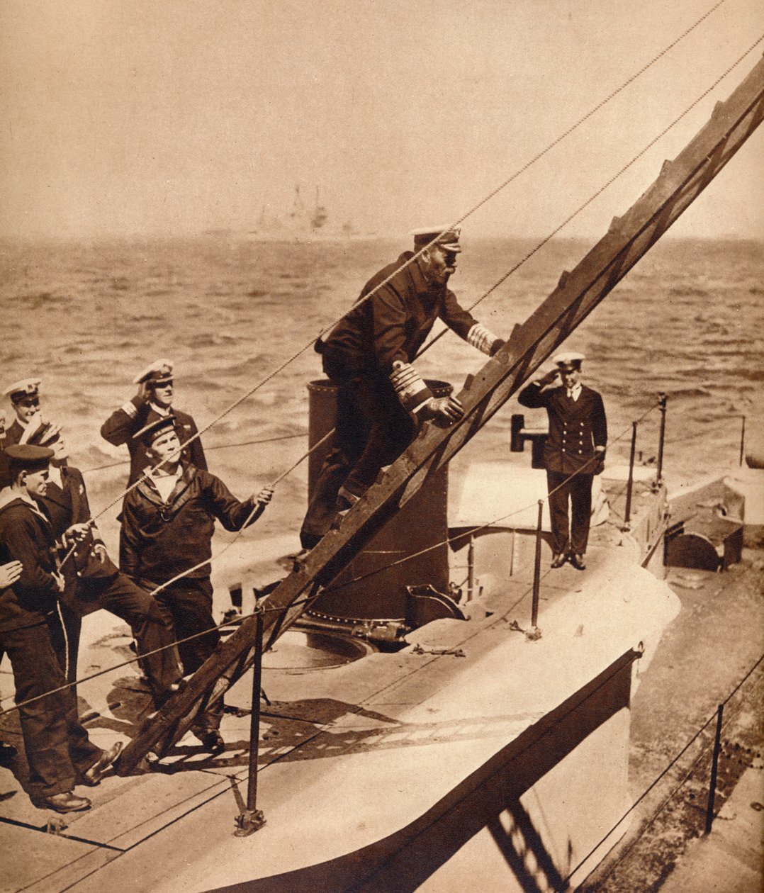 Re Giorgio V in mare con la sua Marina, c1910s 1935 da Unbekannt