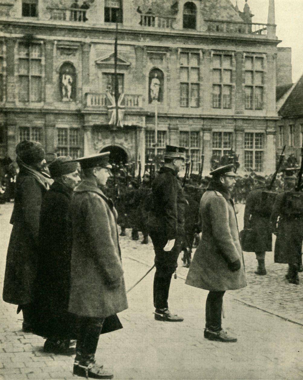 Re Giorgio V a Furnes, Belgio, Prima Guerra Mondiale, 4 dicembre 1914, 1920 da Unbekannt