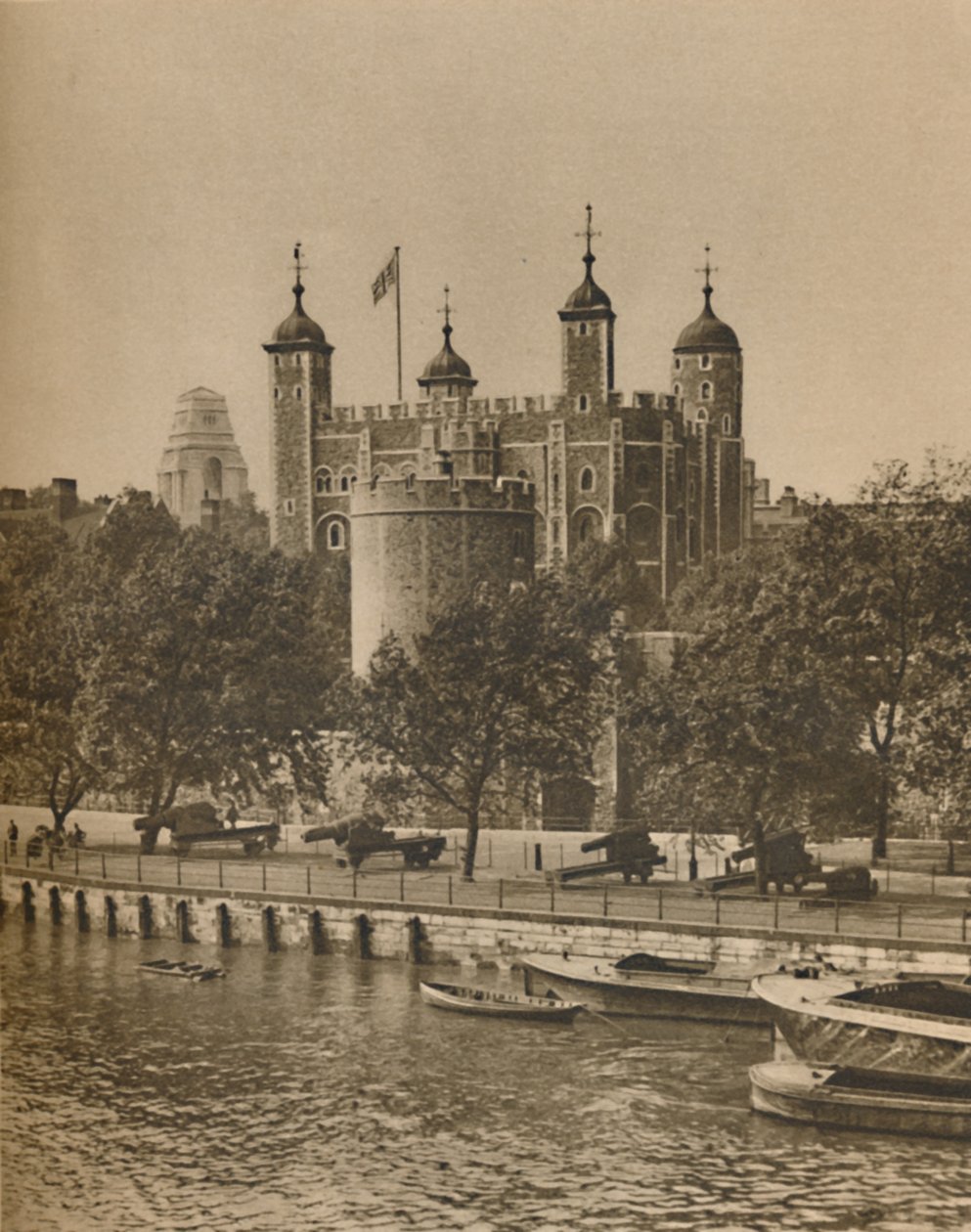 Gli edifici pubblici più antichi e più nuovi di Londra dal Tower Bridge da Unbekannt