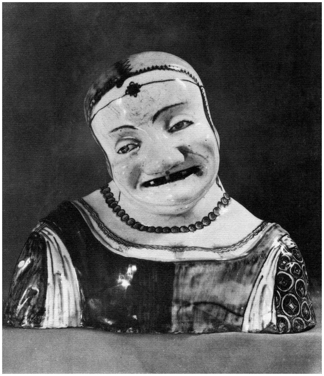 Busto ritratto in maiolica da Unbekannt
