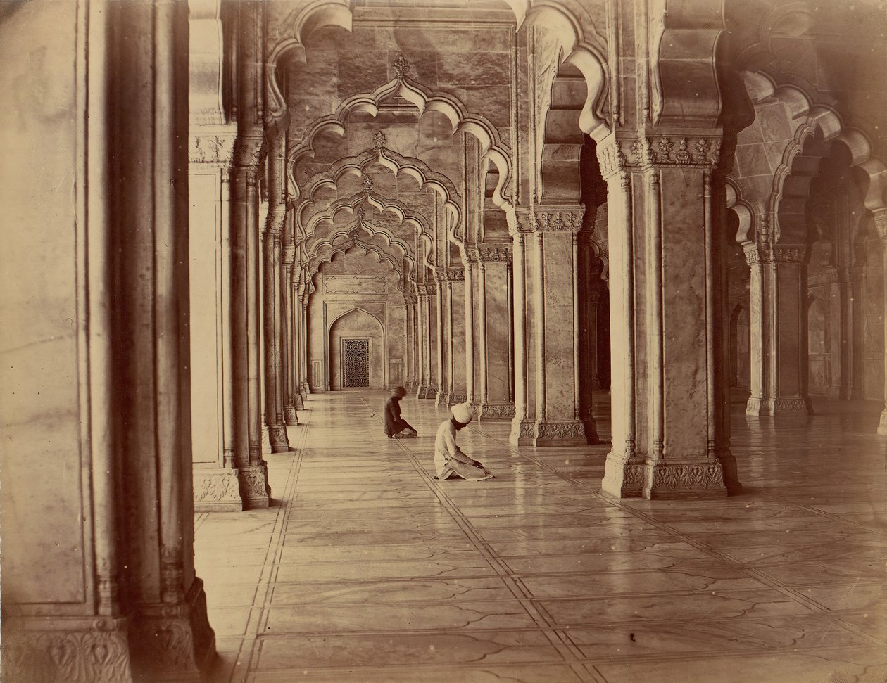 Moti Masjid: Moschea della Perla all
