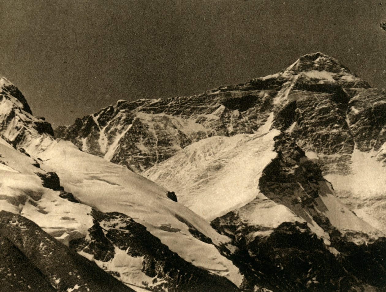 Monte Everest dal Campo Base, c1918-c1939 da Unbekannt