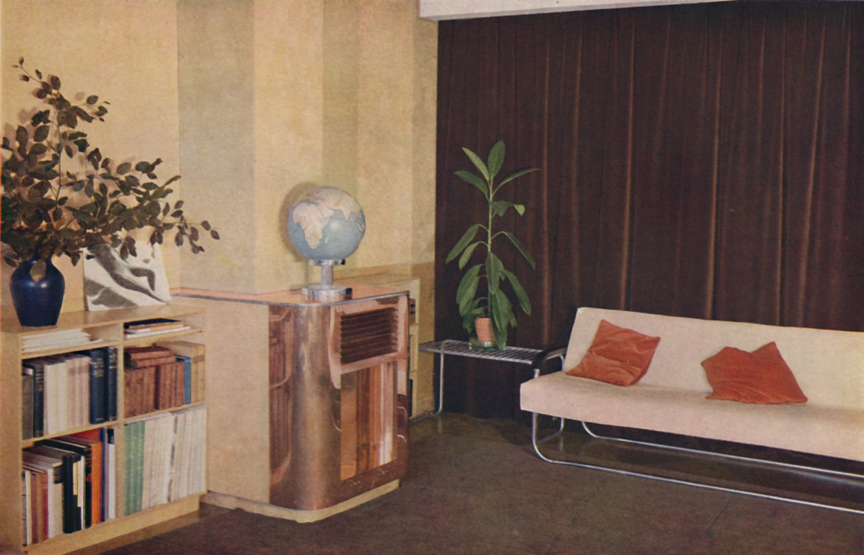 Il soggiorno di Mr. J. C. Pritchard negli Isokon Lawn Road Flats, 1936 da Unbekannt