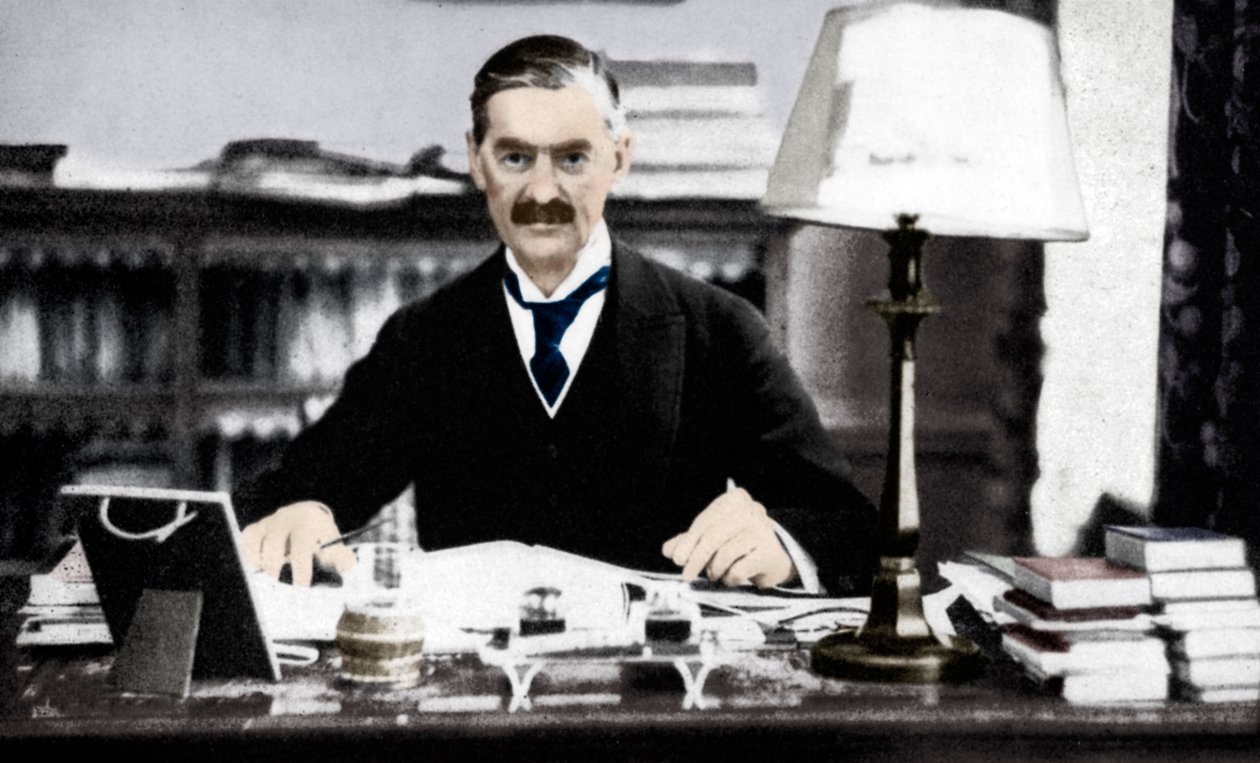 Neville Chamberlain 1869-1940, Primo Ministro britannico, c1930s 1936 da Unbekannt