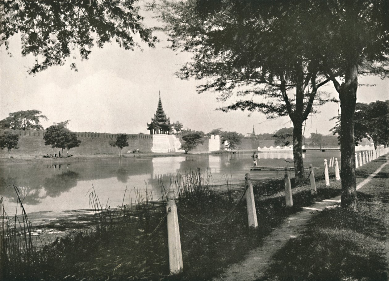 Fossato nord e muro, Mandalay, 1900 da Unbekannt