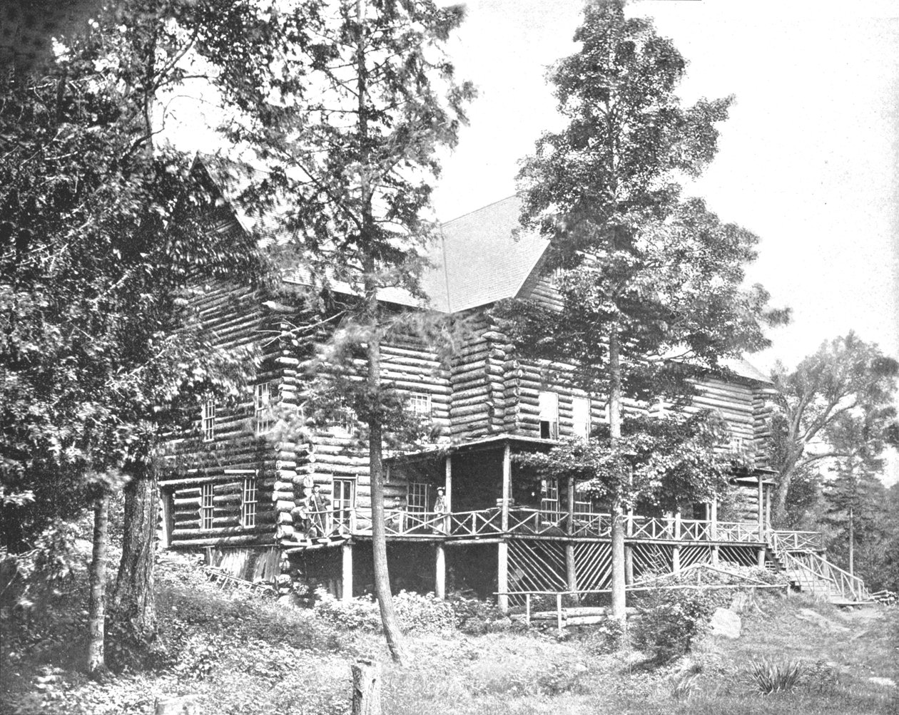 Vecchia capanna di tronchi, Lake Placid, Adirondacks, Stato di New York, USA da Unbekannt