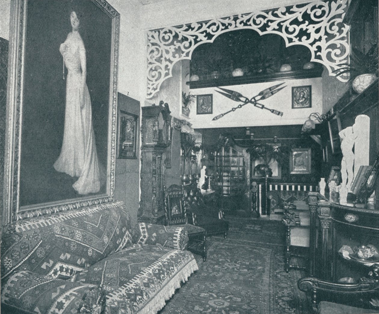 Una delle sale di ricevimento al Sandow Institute, c1898 da Unbekannt