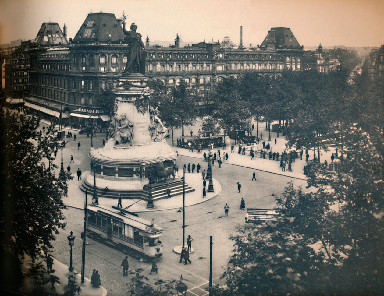 Parigi. - La Place De La République. - LL, c1910 da Unbekannt