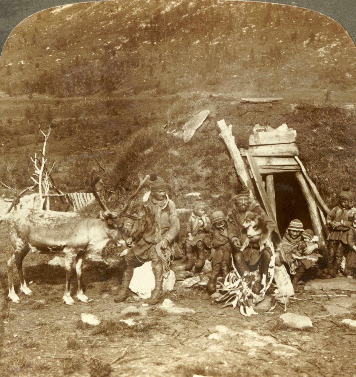 Popolo del Nord gelido - Casa e famiglia lappone, vicino a Tromsoe, Norvegia da Unbekannt