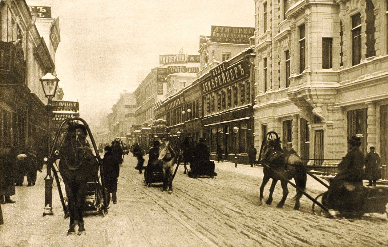 Via Petrovka in inverno, Mosca, Russia, 1912 da Unbekannt