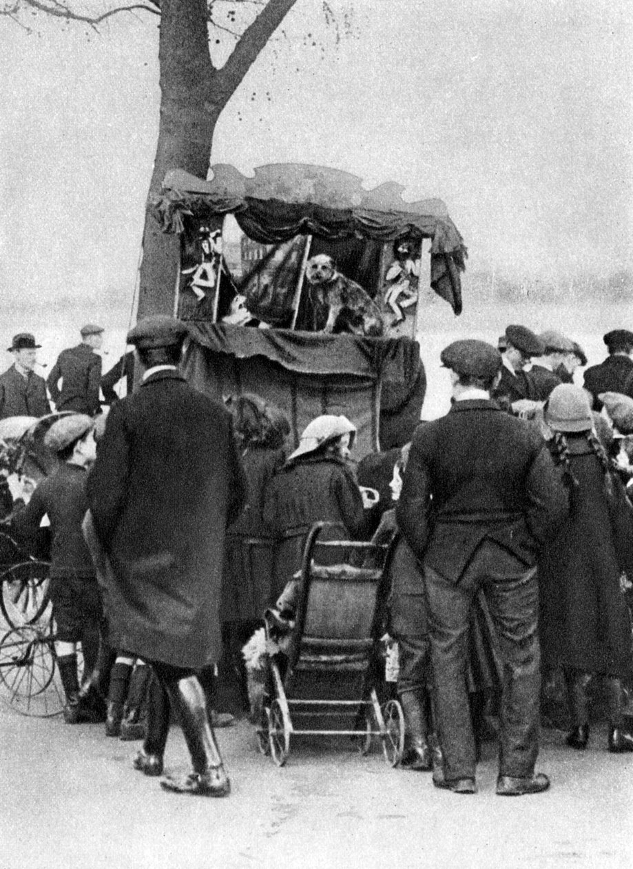 Spettacolo di Punch e Judy a Putney, Londra, 1926-1927 da Unbekannt